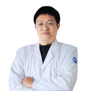 詹伟华 副主任医生